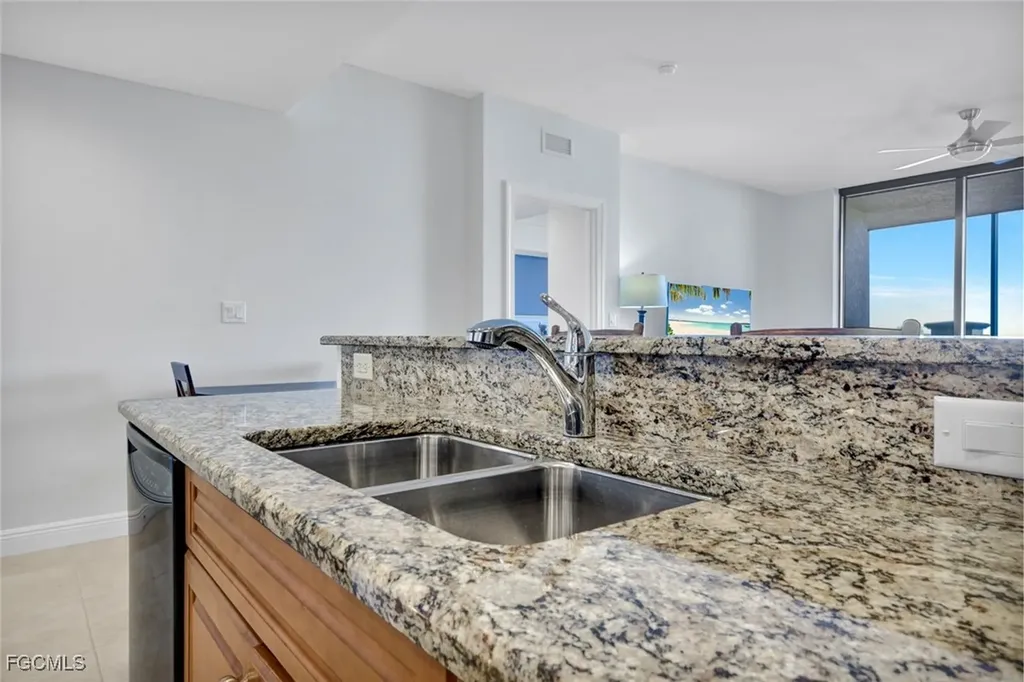 5781 Cape Harbour Drive Cape Coral FL 33914