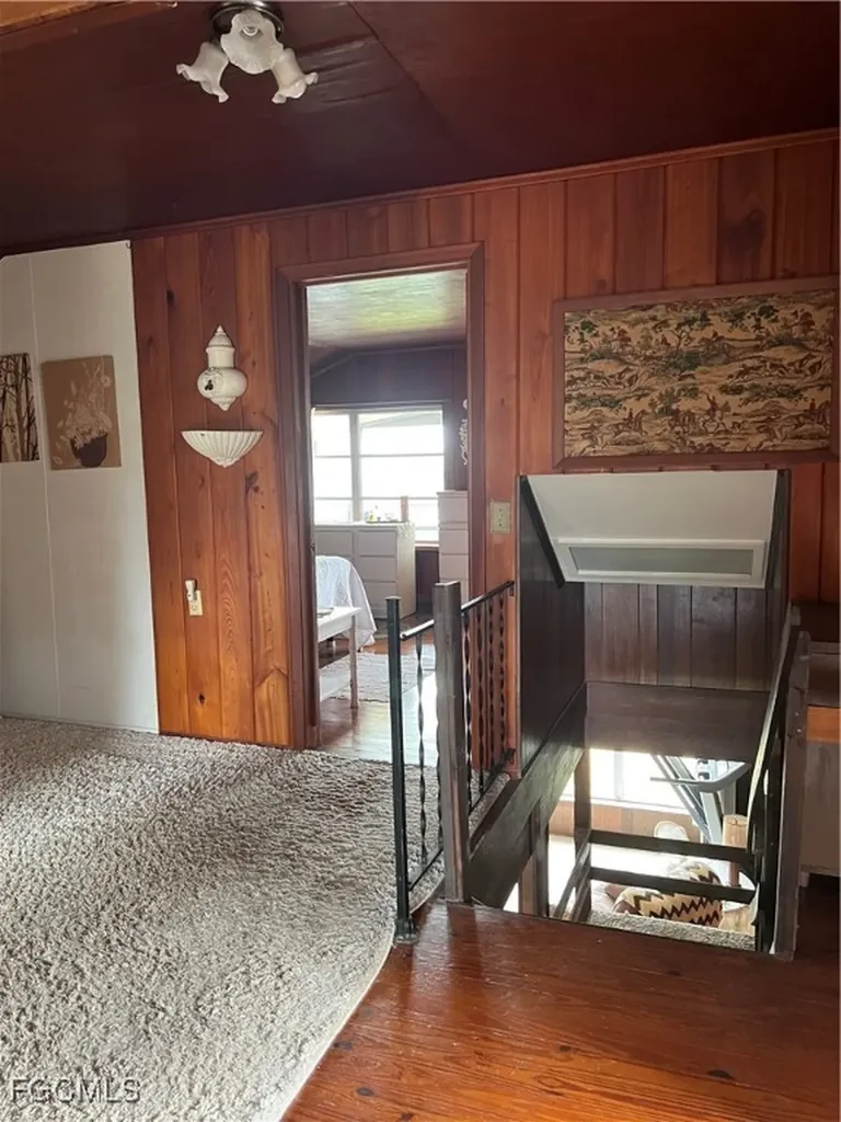 2111 Gardner Court Alva FL 33920