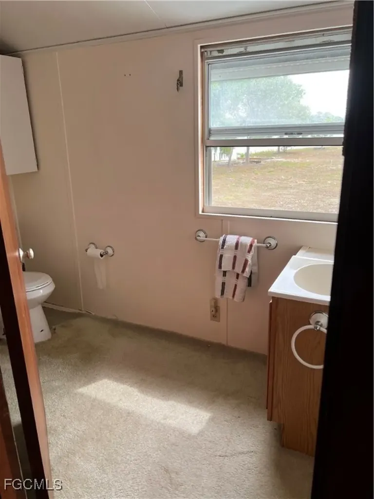 2111 Gardner Court Alva FL 33920