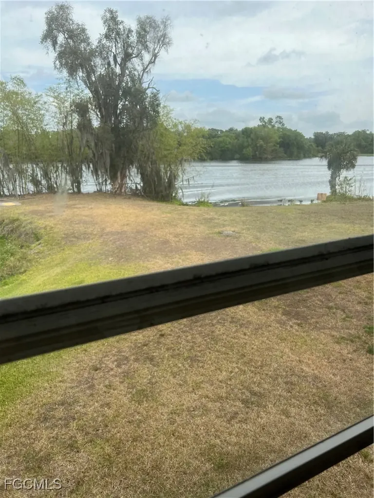 2111 Gardner Court Alva FL 33920