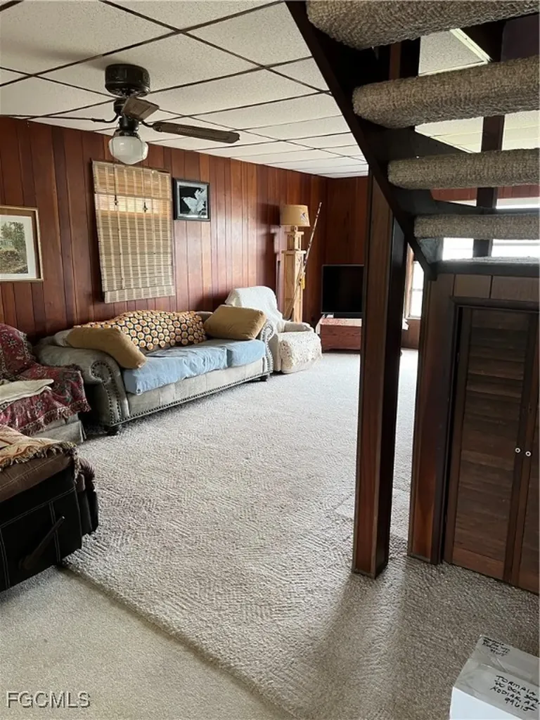 2111 Gardner Court Alva FL 33920