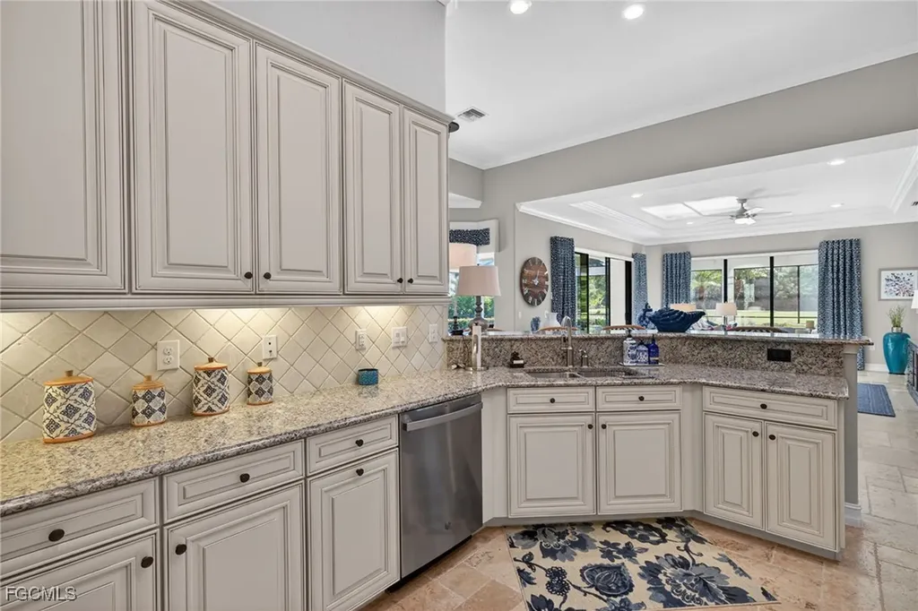 9915 Corso Bello Drive Naples FL 34113