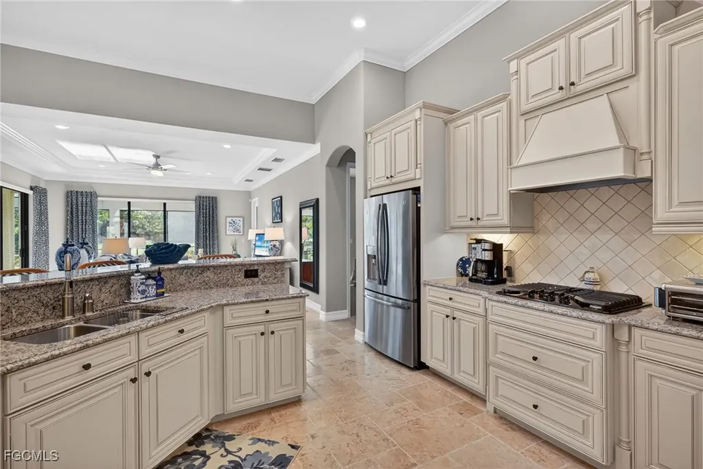 9915 Corso Bello Drive Naples FL 34113