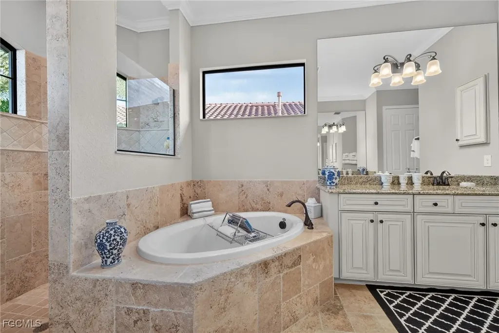 9915 Corso Bello Drive Naples FL 34113