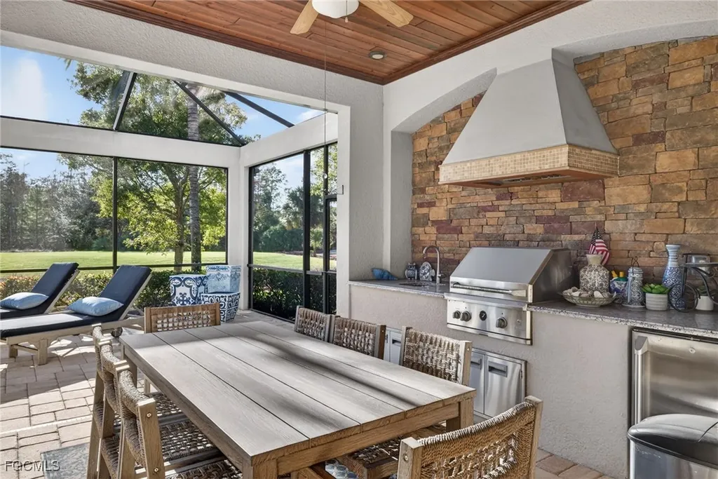 9915 Corso Bello Drive Naples FL 34113