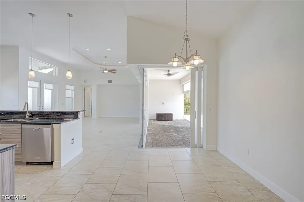 428 SW 35th Street Cape Coral FL 33914