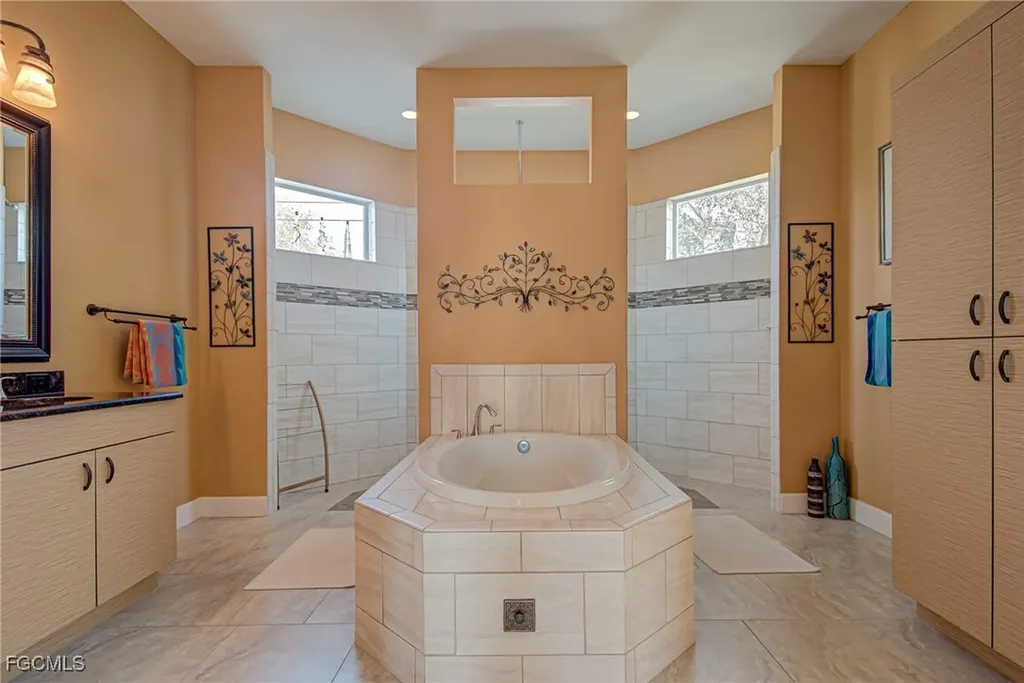 428 SW 35th Street Cape Coral FL 33914