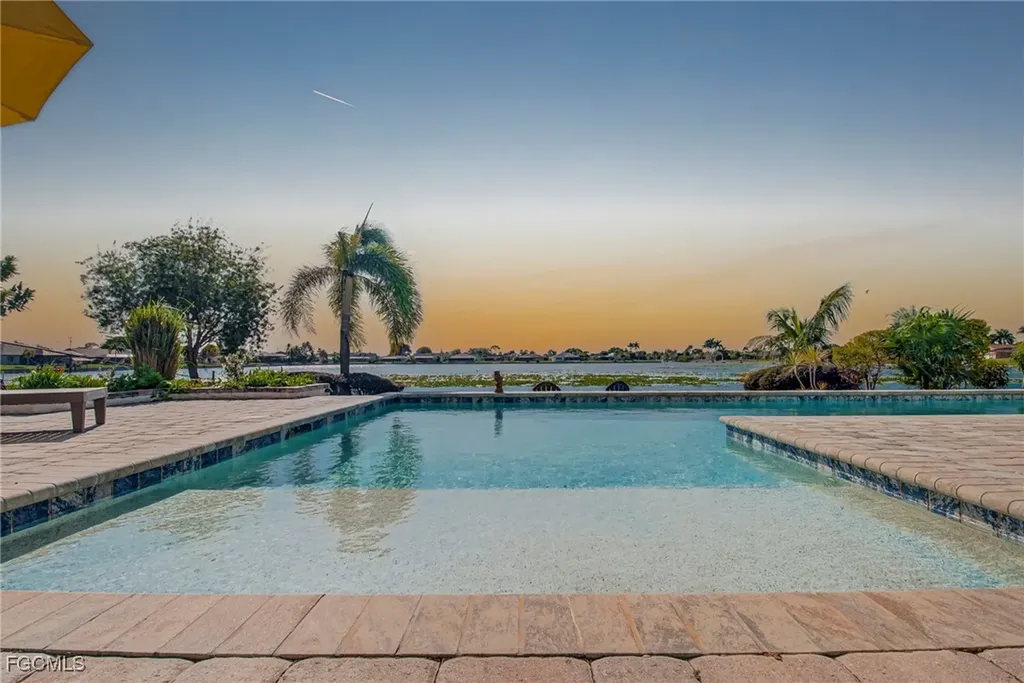 428 SW 35th Street Cape Coral FL 33914