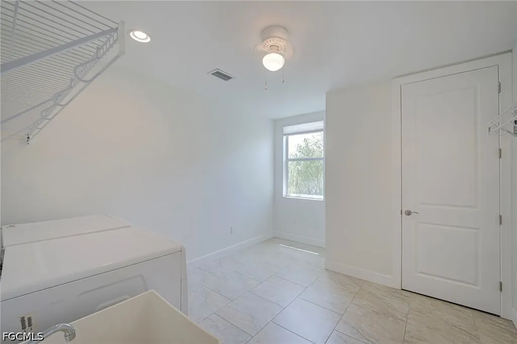 428 SW 35th Street Cape Coral FL 33914