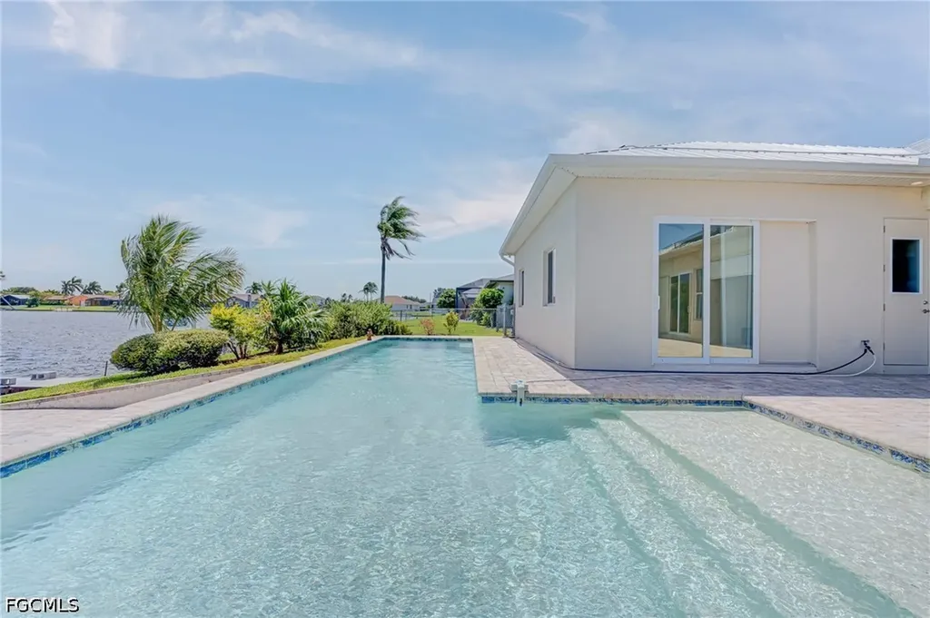 428 SW 35th Street Cape Coral FL 33914