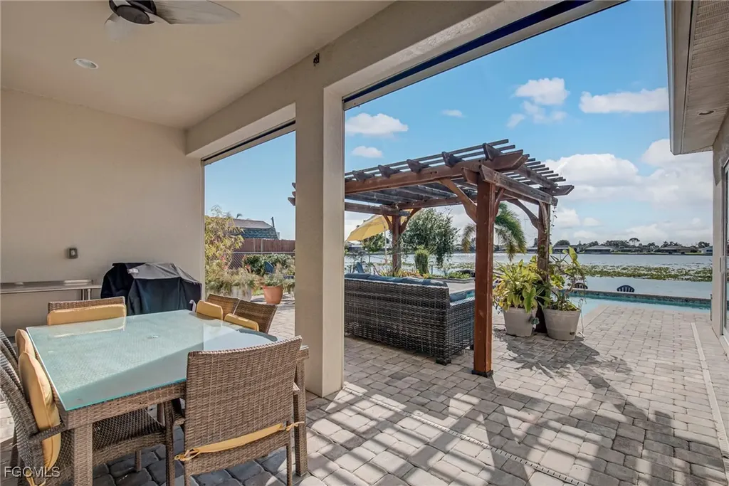 428 SW 35th Street Cape Coral FL 33914