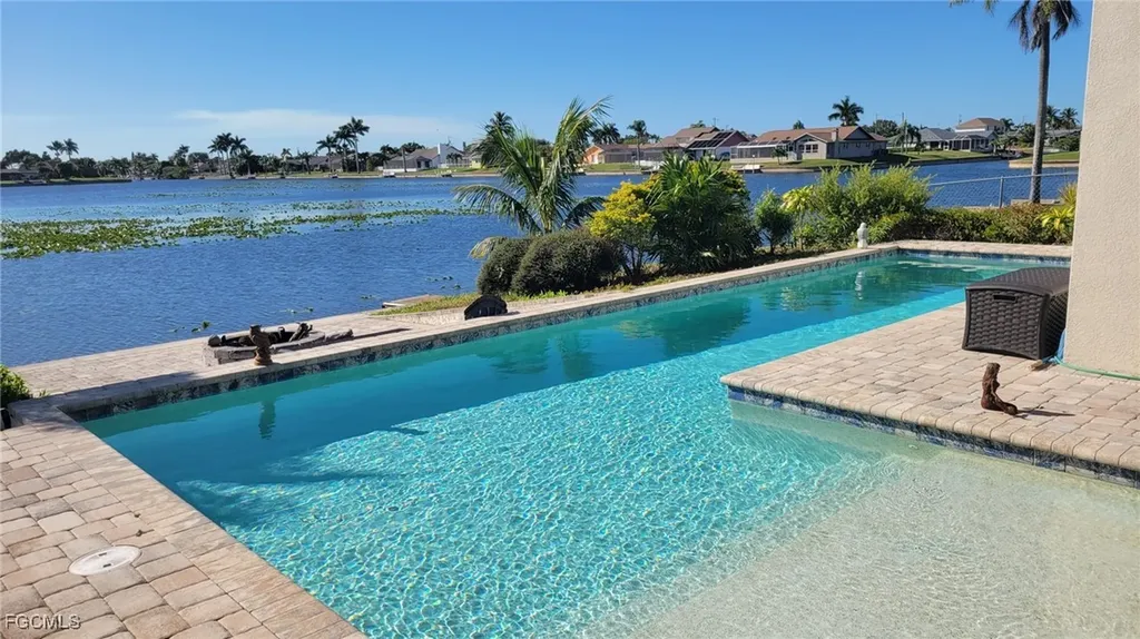428 SW 35th Street Cape Coral FL 33914