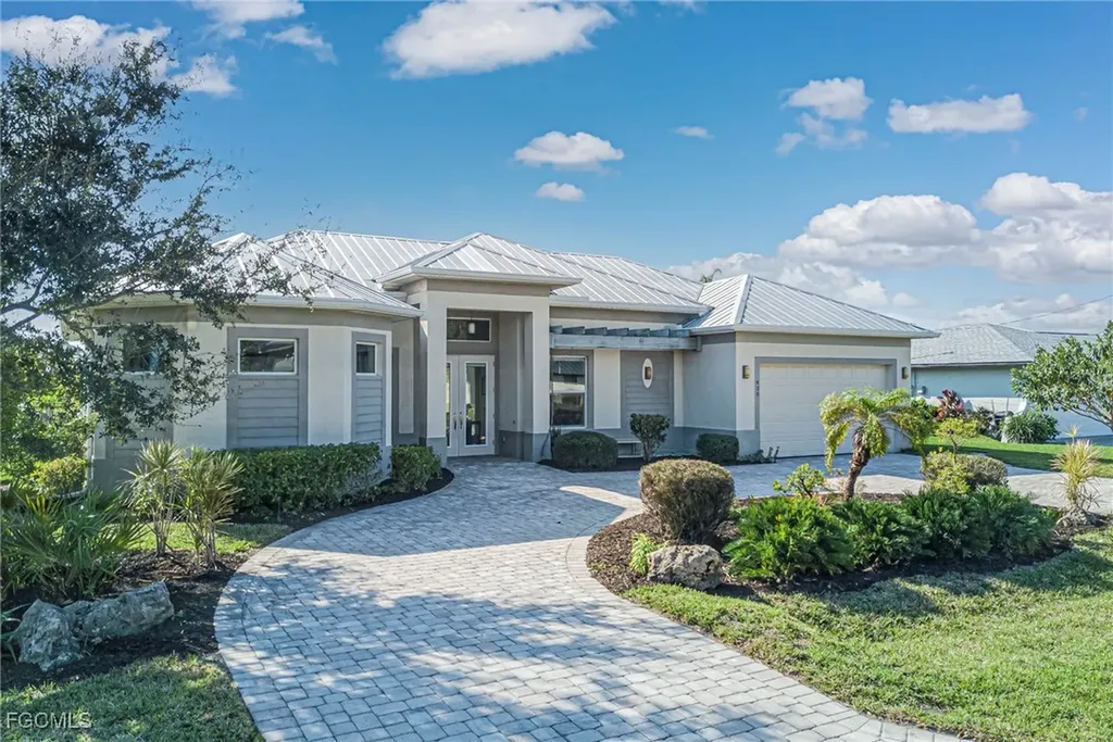428 SW 35th Street Cape Coral FL 33914
