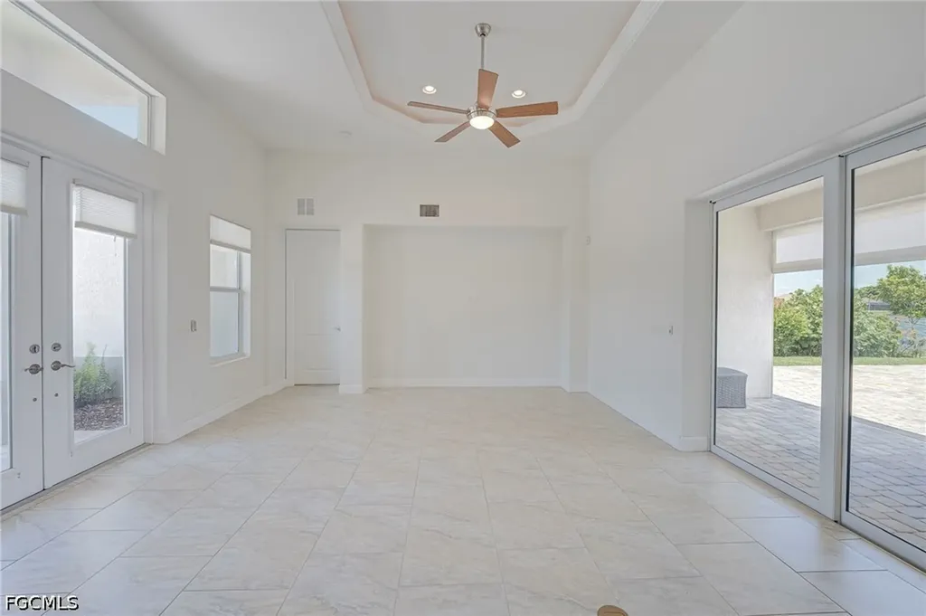 428 SW 35th Street Cape Coral FL 33914
