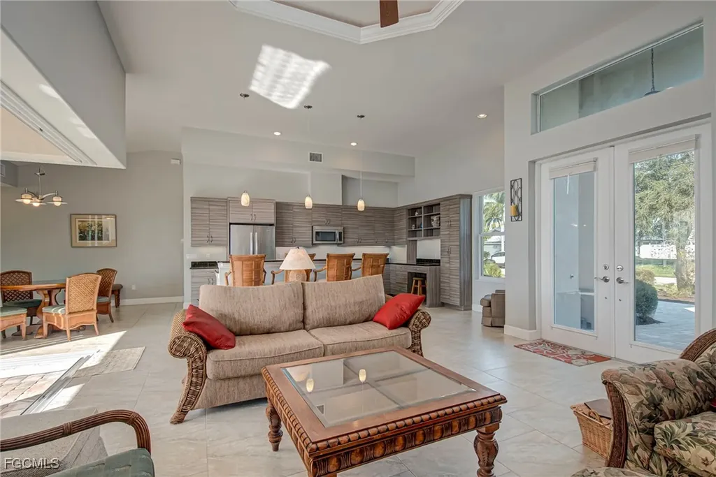 428 SW 35th Street Cape Coral FL 33914