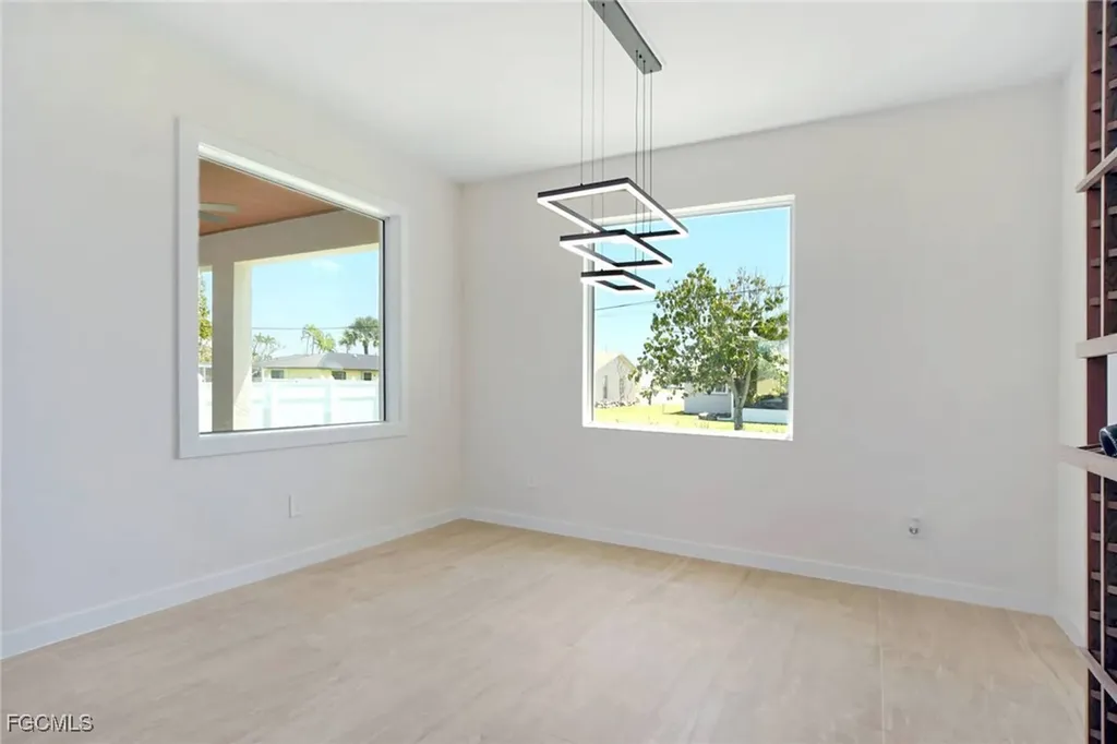 1426 SE 43rd Terrace Cape Coral FL 33904