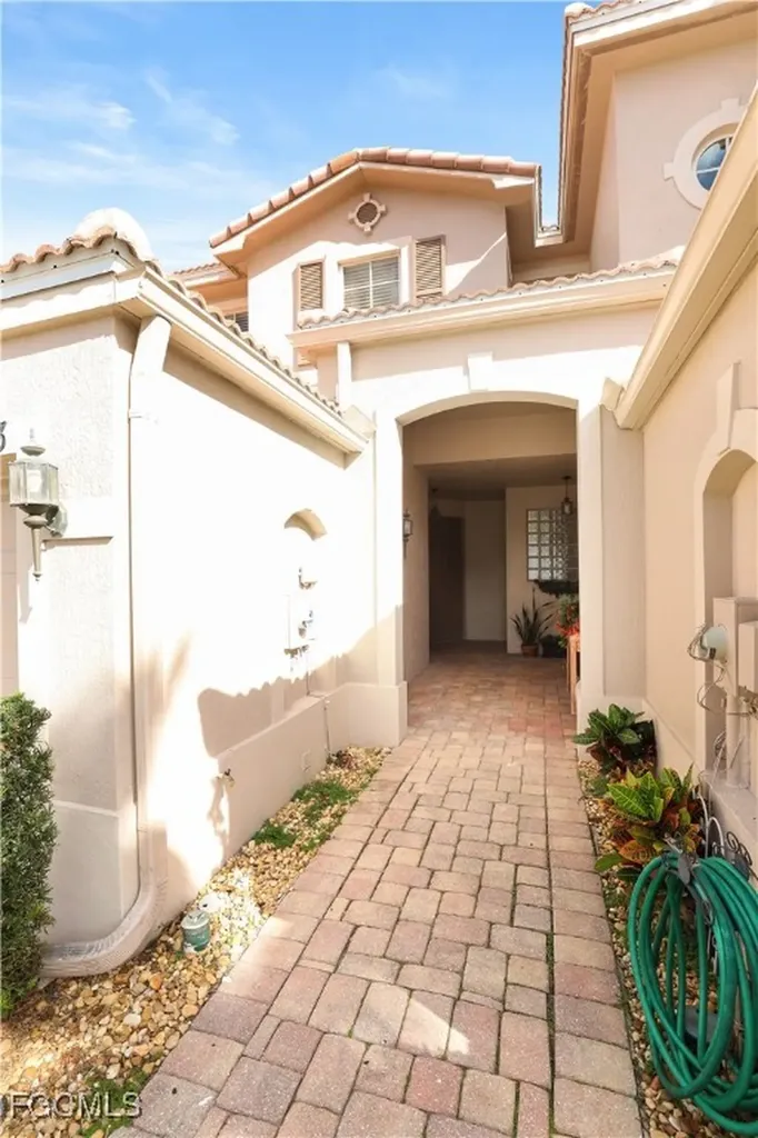 3813 Cherrybrook Loop Fort Myers FL 33966