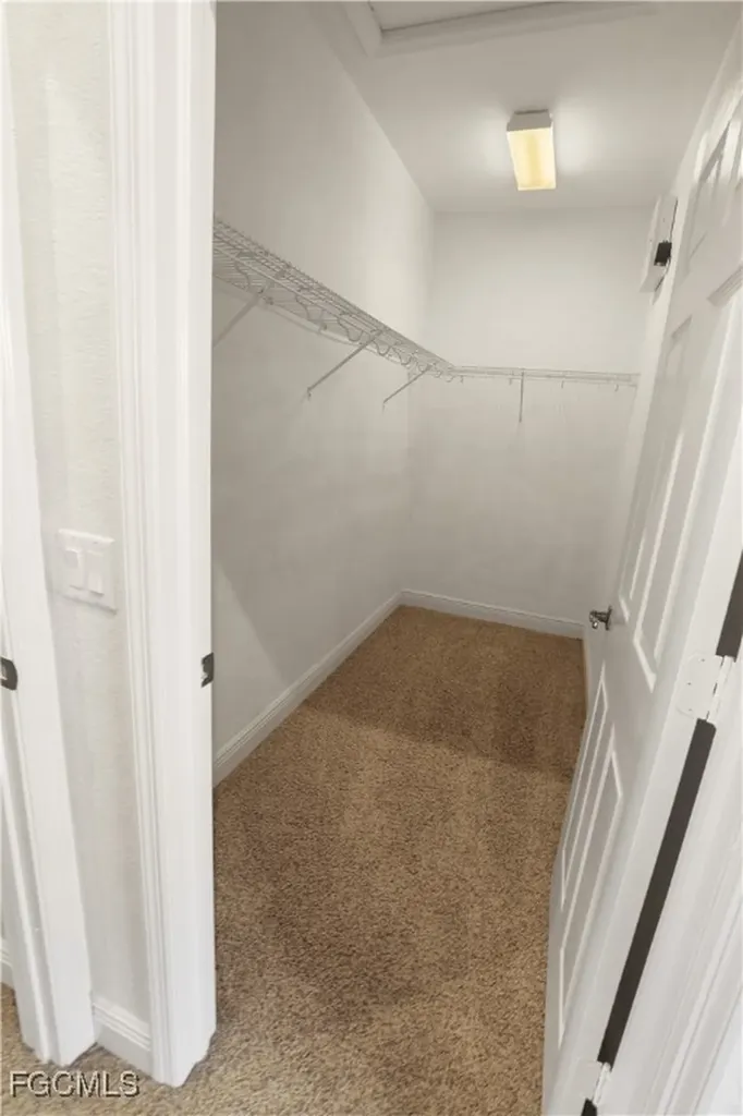 3813 Cherrybrook Loop Fort Myers FL 33966