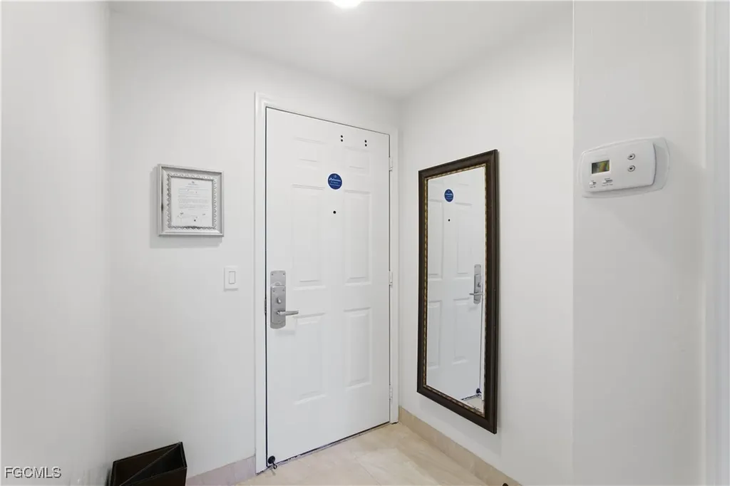 221 9th Street S Naples FL 34102