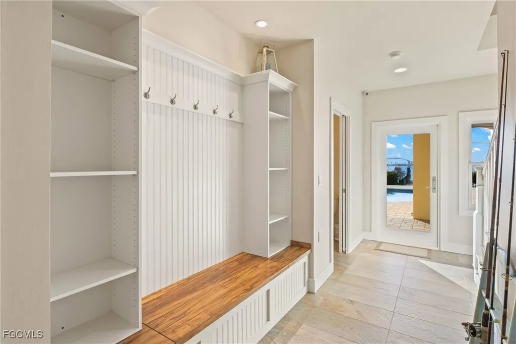 12271 Shoreview Drive Matlacha FL 33993