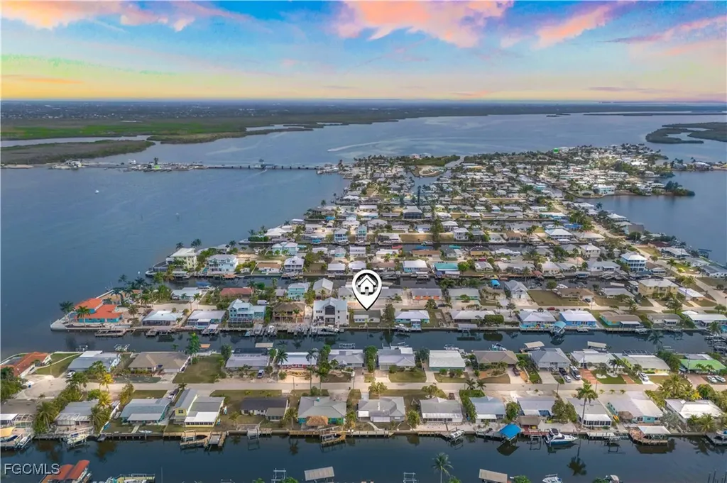 Matlacha FL, 2742 Bruce Street