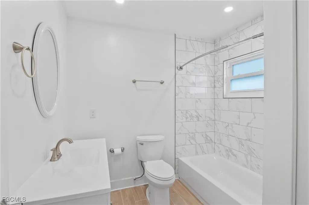 2742 Bruce Street Matlacha FL 33993