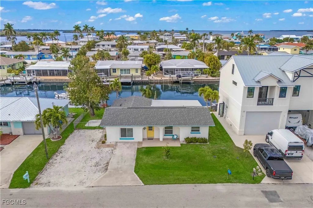 2742 Bruce Street Matlacha FL 33993