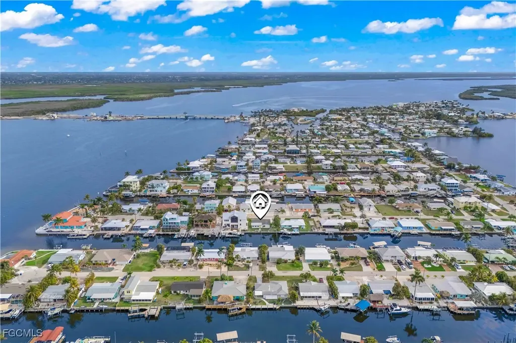 2742 Bruce Street Matlacha FL 33993