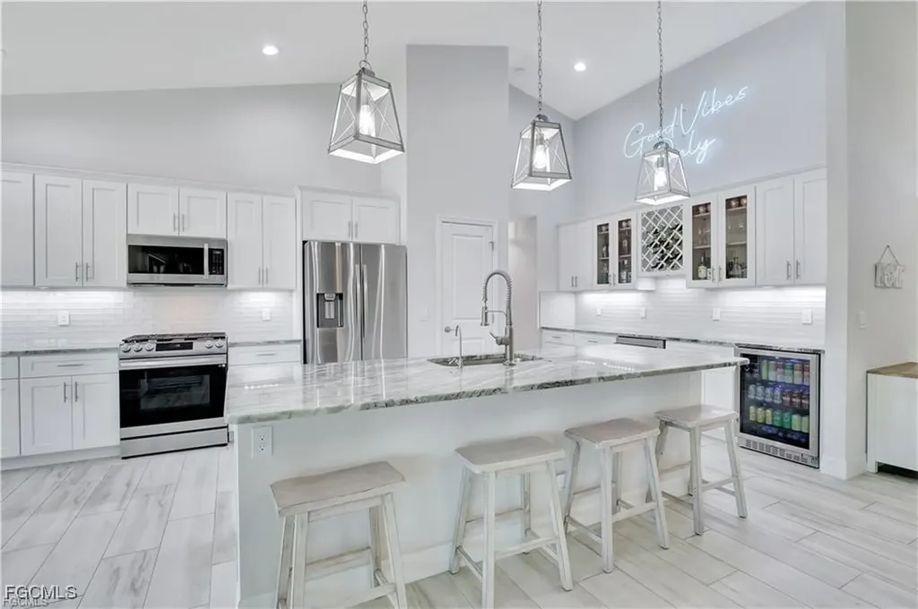 1733 SW 29th Terrace Cape Coral FL 33914