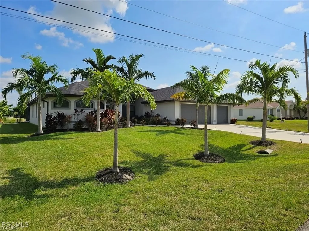 1733 SW 29th Terrace Cape Coral FL 33914