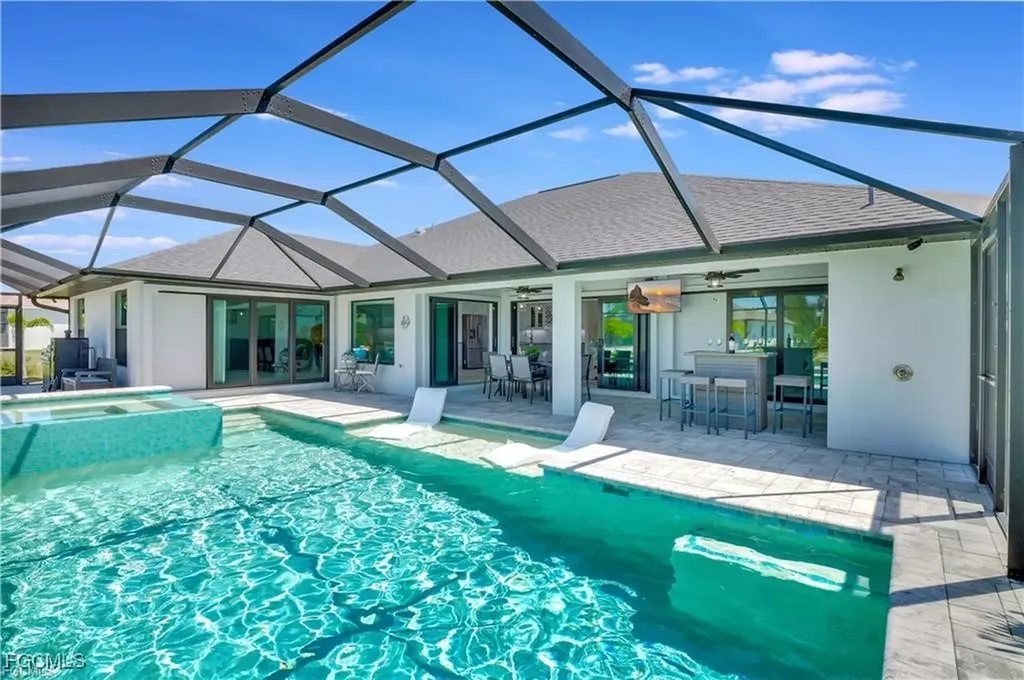 1733 SW 29th Terrace Cape Coral FL 33914
