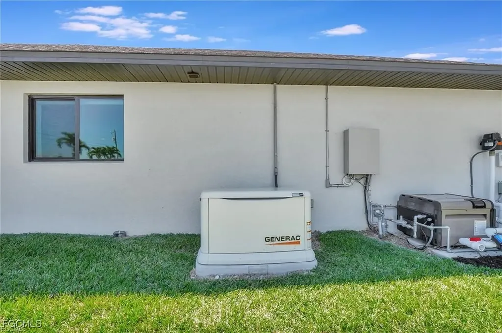 1733 SW 29th Terrace Cape Coral FL 33914