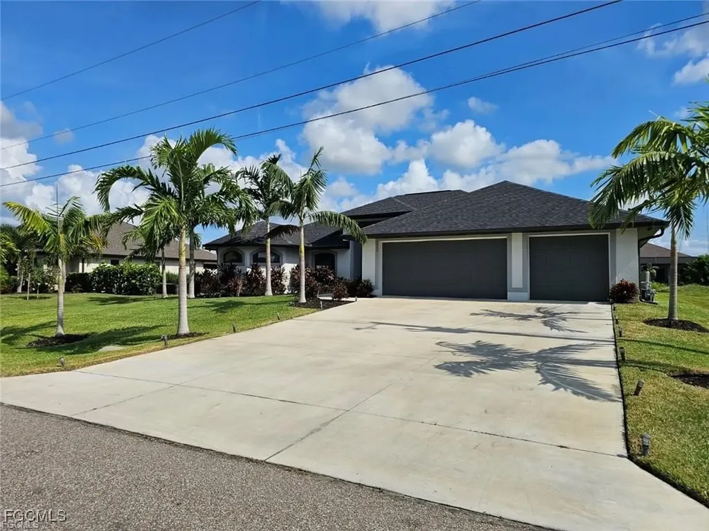 1733 SW 29th Terrace Cape Coral FL 33914