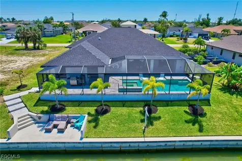 1733 SW 29th Terrace Cape Coral FL 33914