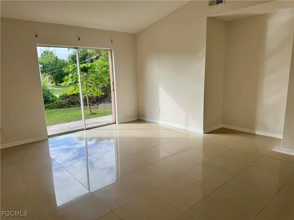 10743 Robinson Street Fort Myers FL 33908