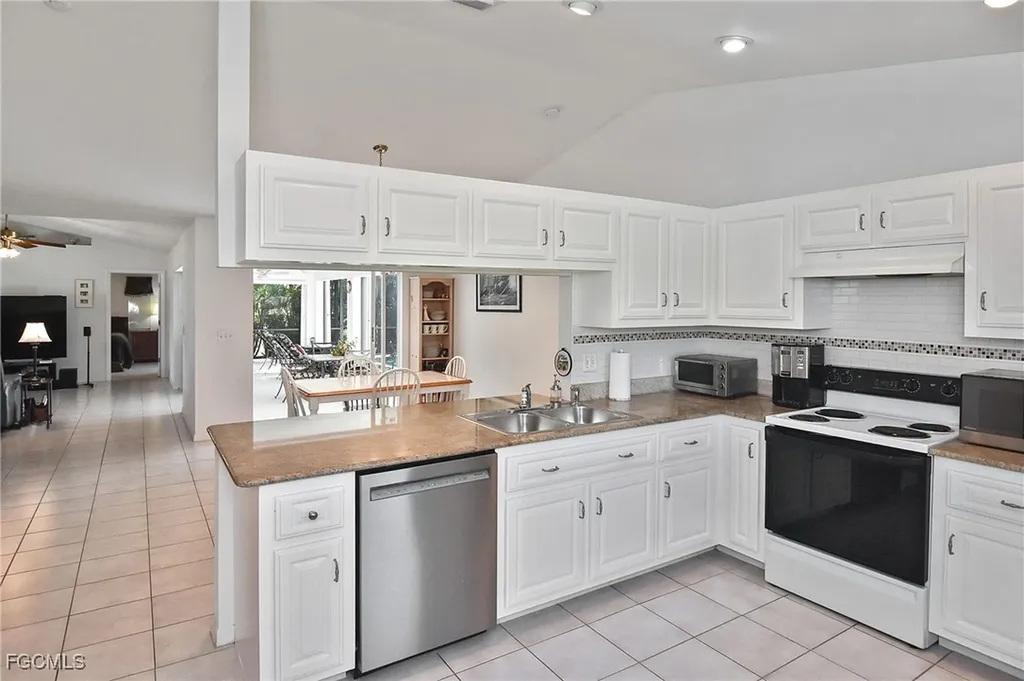 3610 Tropicana Parkway W Cape Coral FL 33993