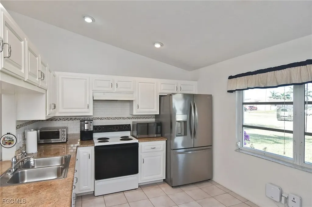 3610 Tropicana Parkway W Cape Coral FL 33993