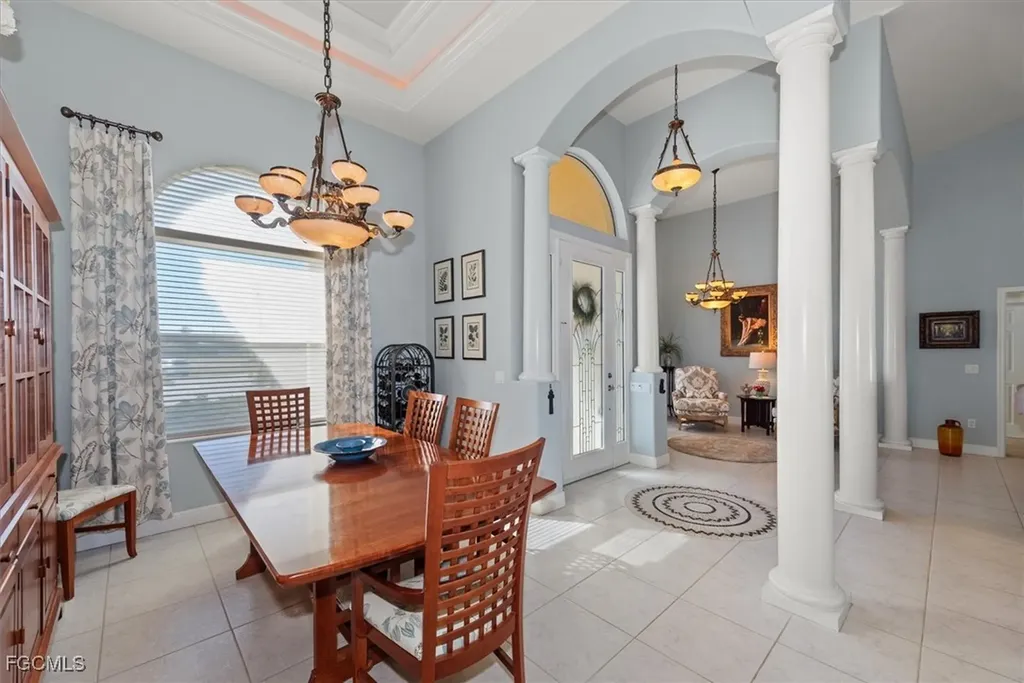 2529 Gleason Parkway Cape Coral FL 33914