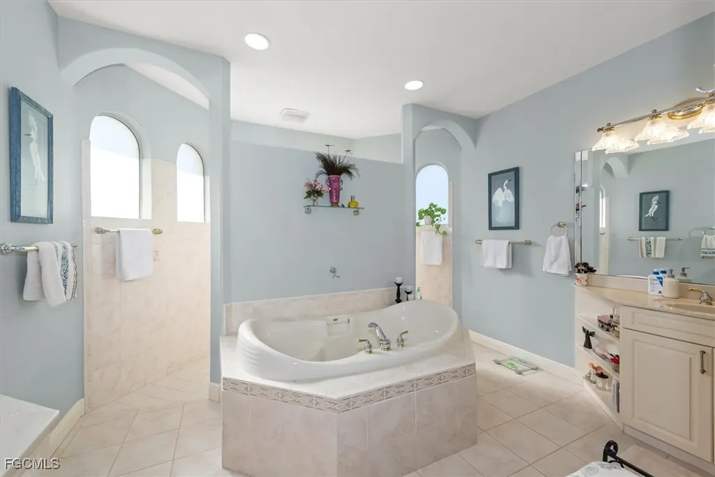 2529 Gleason Parkway Cape Coral FL 33914