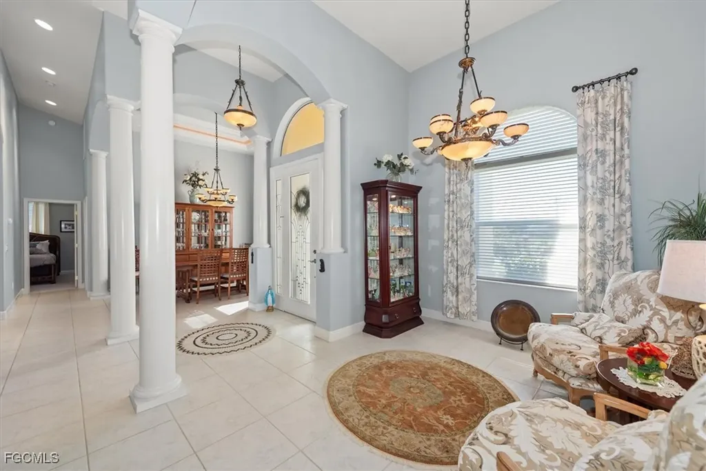 2529 Gleason Parkway Cape Coral FL 33914
