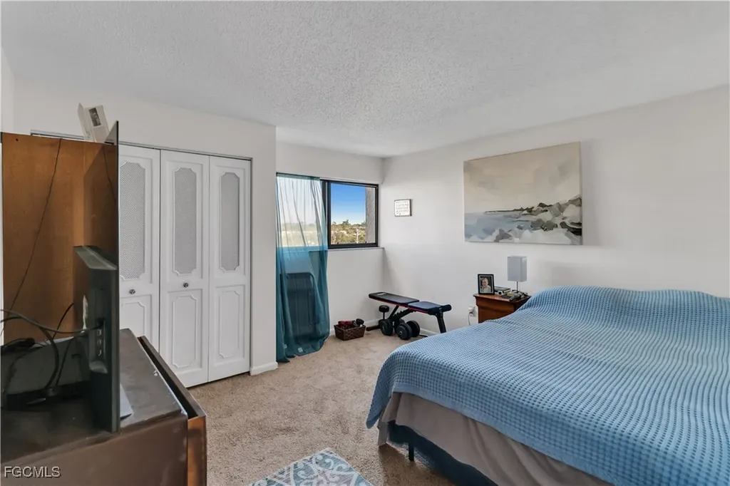 North Fort Myers FL 33903
