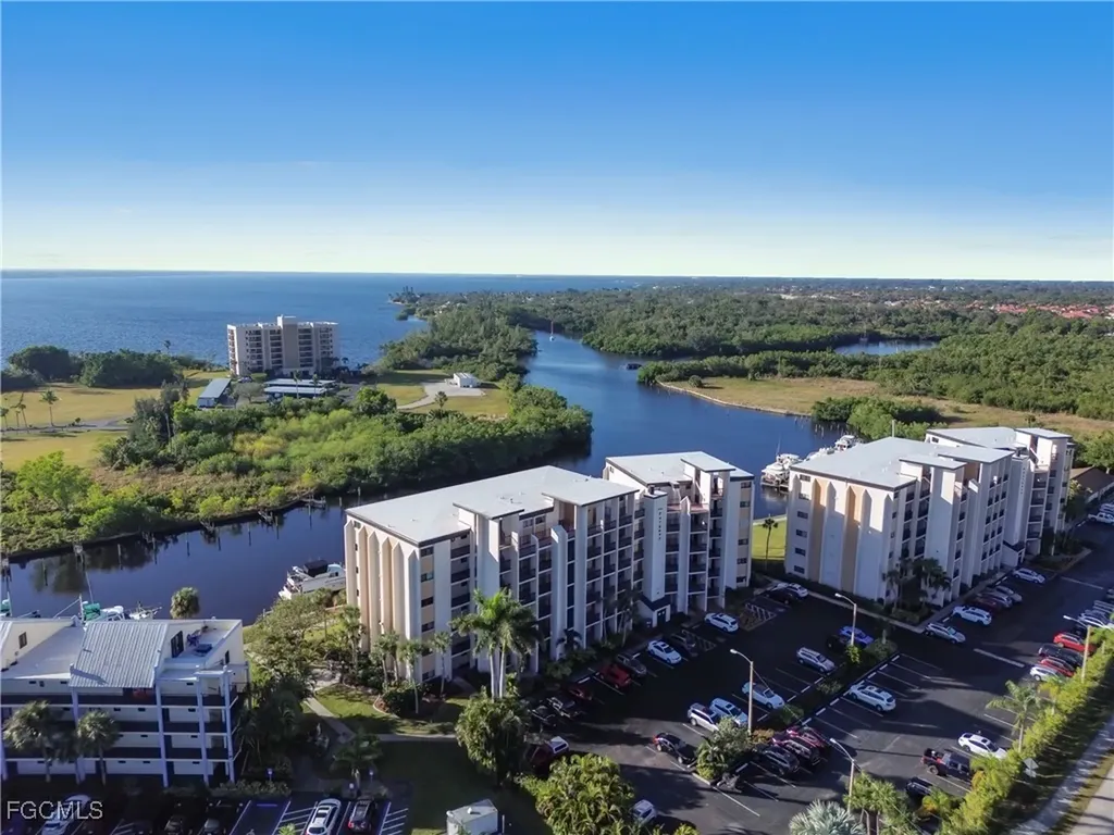 North Fort Myers FL 33903