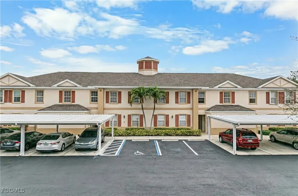 4219 Liron Avenue Fort Myers FL 33916