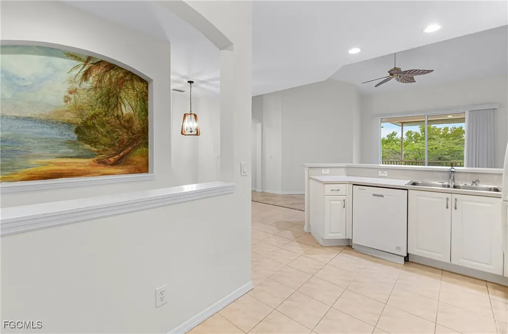 4219 Liron Avenue Fort Myers FL 33916