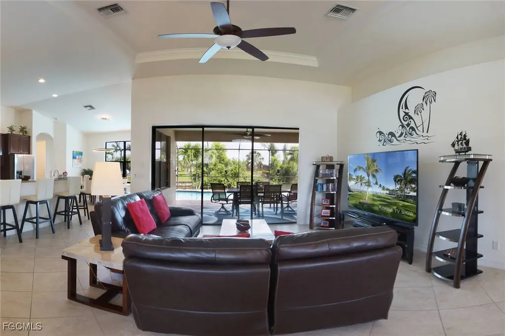 1721 SW 41st Street Cape Coral FL 33914