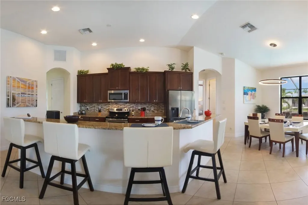 1721 SW 41st Street Cape Coral FL 33914
