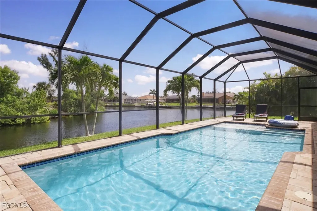 1721 SW 41st Street Cape Coral FL 33914