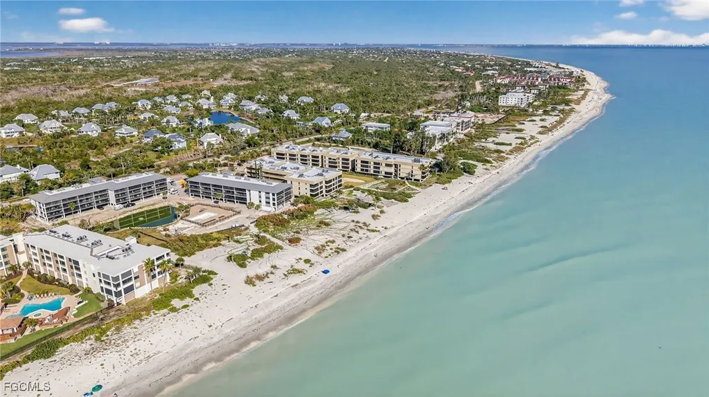 2737 W Gulf Drive Sanibel FL 33957