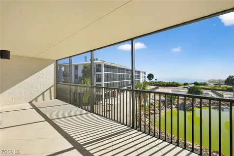 2737 W Gulf Drive Sanibel FL 33957