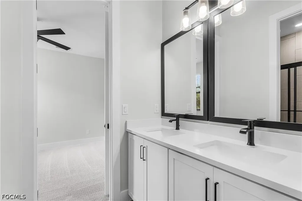 3524 SW 3rd Street Cape Coral FL 33991